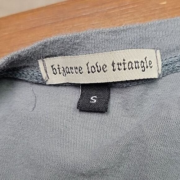 Bizarre Love Triangle Horse Inspired Lightweight Stretchy Over the Hip Tee | S - Picture 3 of 4